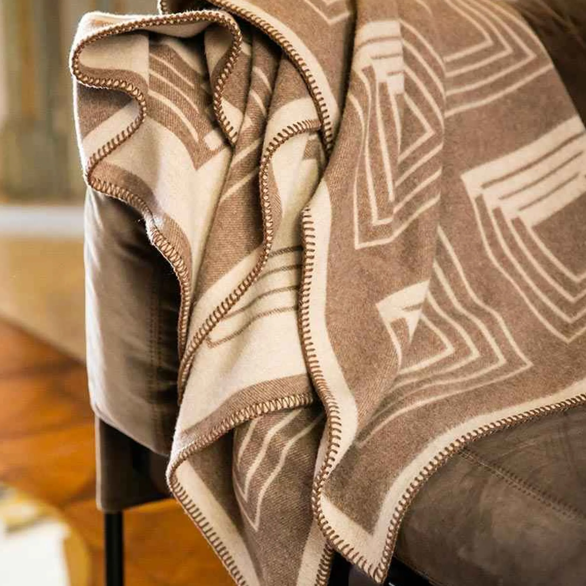 Discount Pantheon Cashmere Blanket - Brown Bedroom